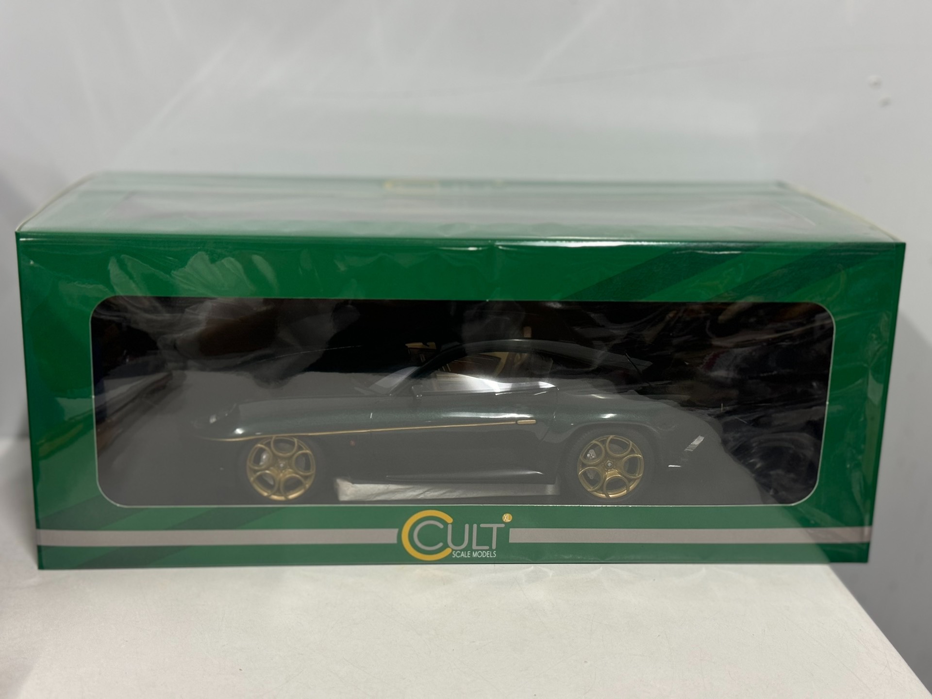 Model Kit Alfa Romeo - Diecast CULT Alfa Romeo Touring Disco