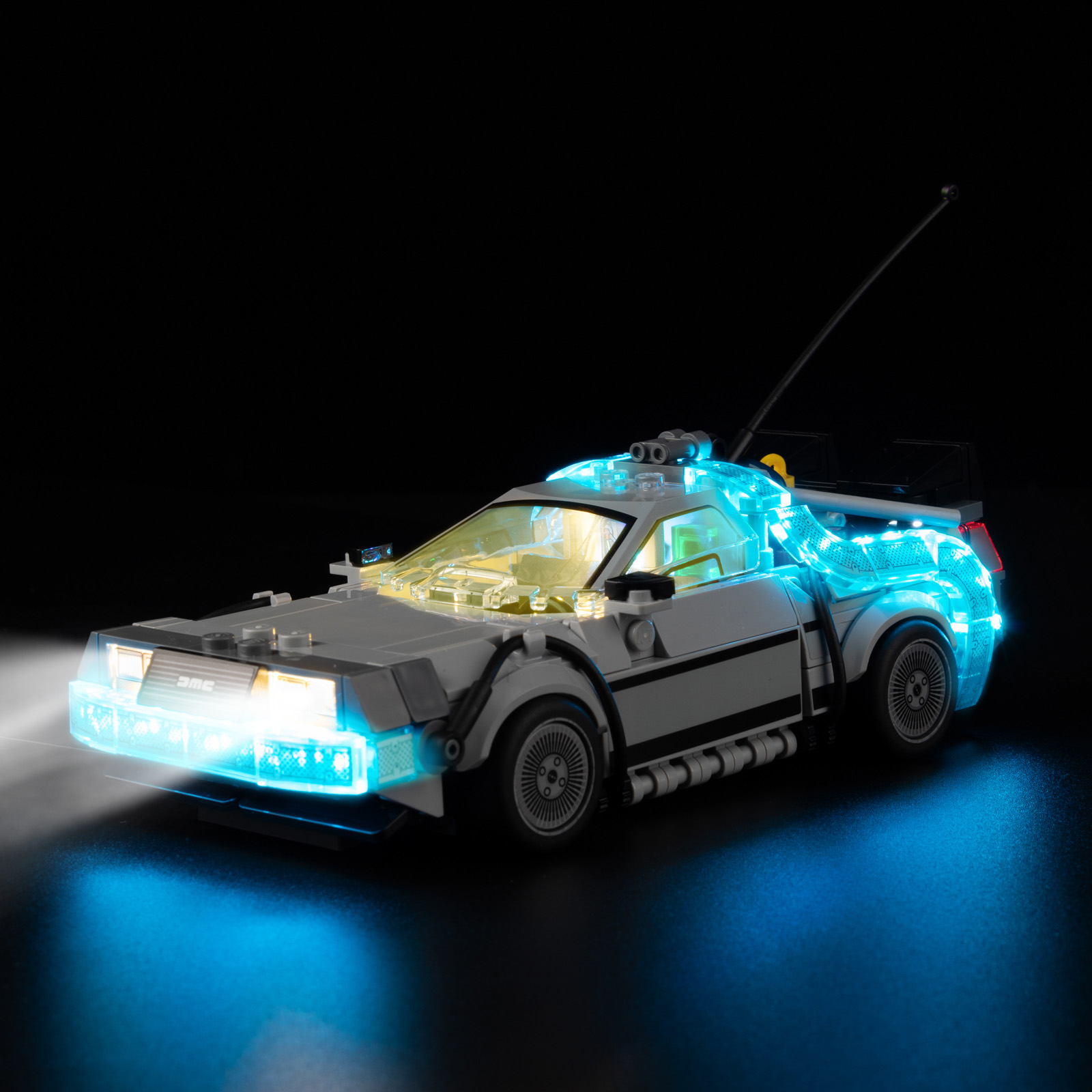 Model Kit Ikaruga - LED-Beleuchtungsset für LEGO Zeitmaschine aus „Zurück