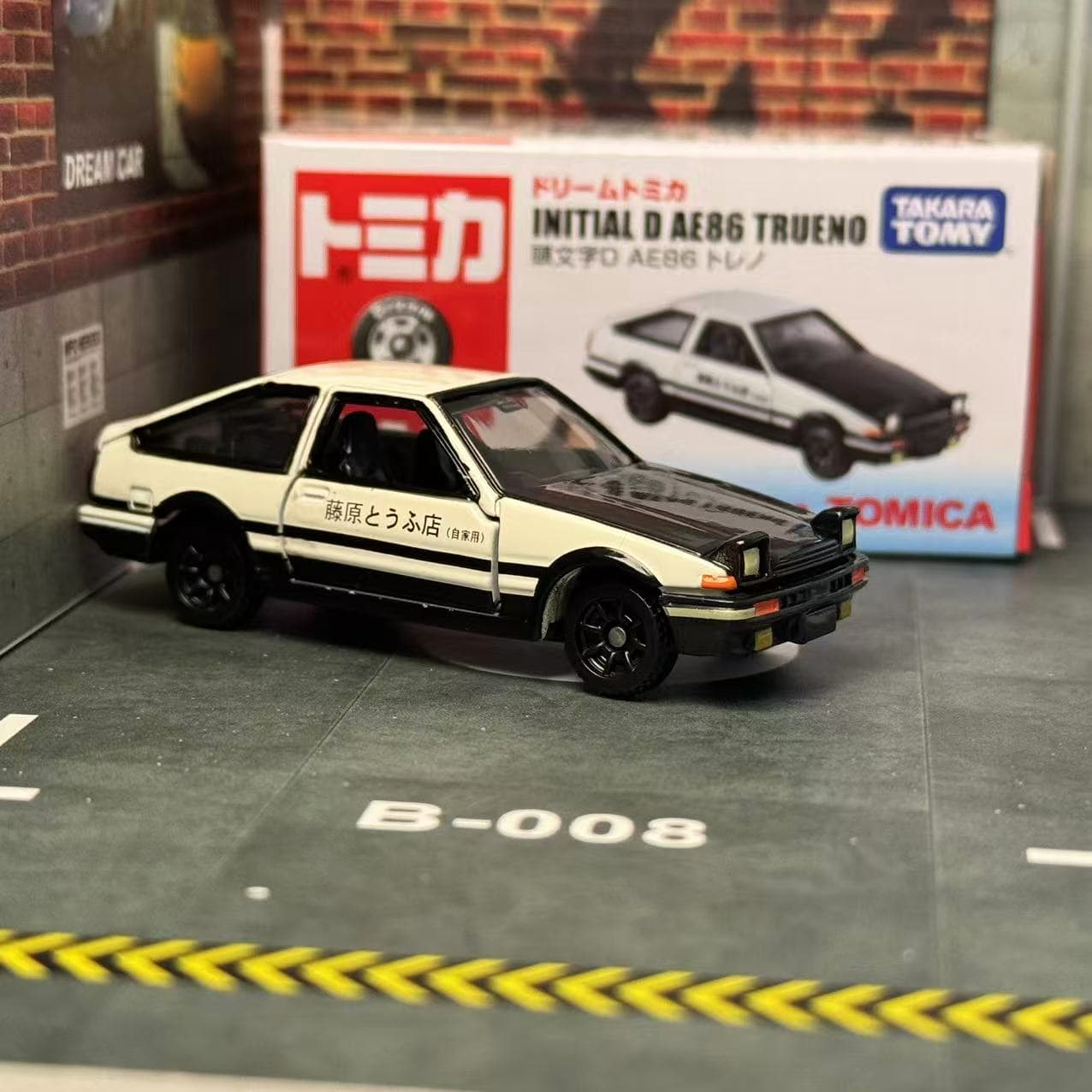 Traum Tomica Nr. 145 Initial D – Model Kit Ae86 Bewertung und Preis