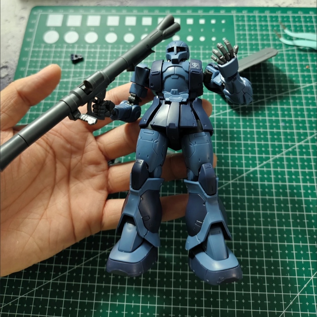 GTO MS-05 HG 1/144 Zaku Black  – Model Kit Zaku Bewertung und Preis