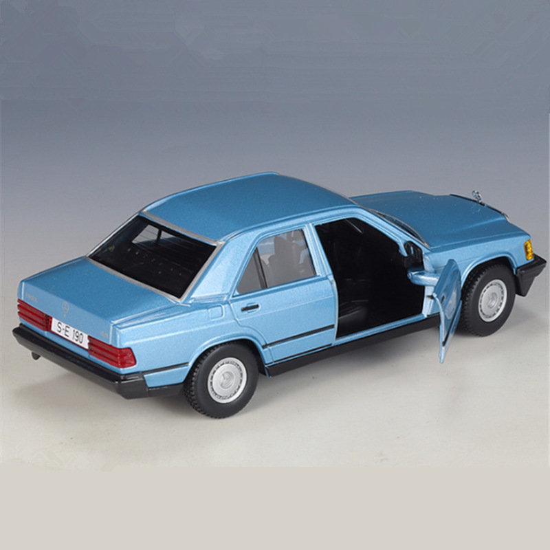 Bburago 1:24 Mercedes-Benz 190 – Model Kit Alfa Romeo Bewertung und Preis